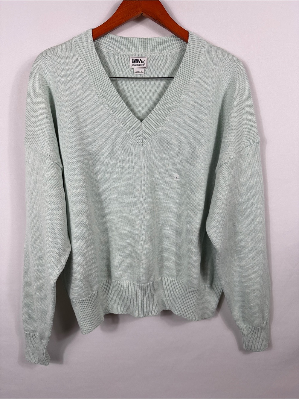 Eddie Bauer V-Neck Sweater in Mint Green. Womens Size L. Oversized. Soft